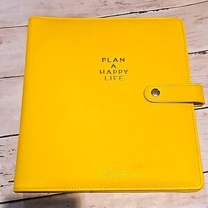 Gently used Classic size Happy Planner Cover.